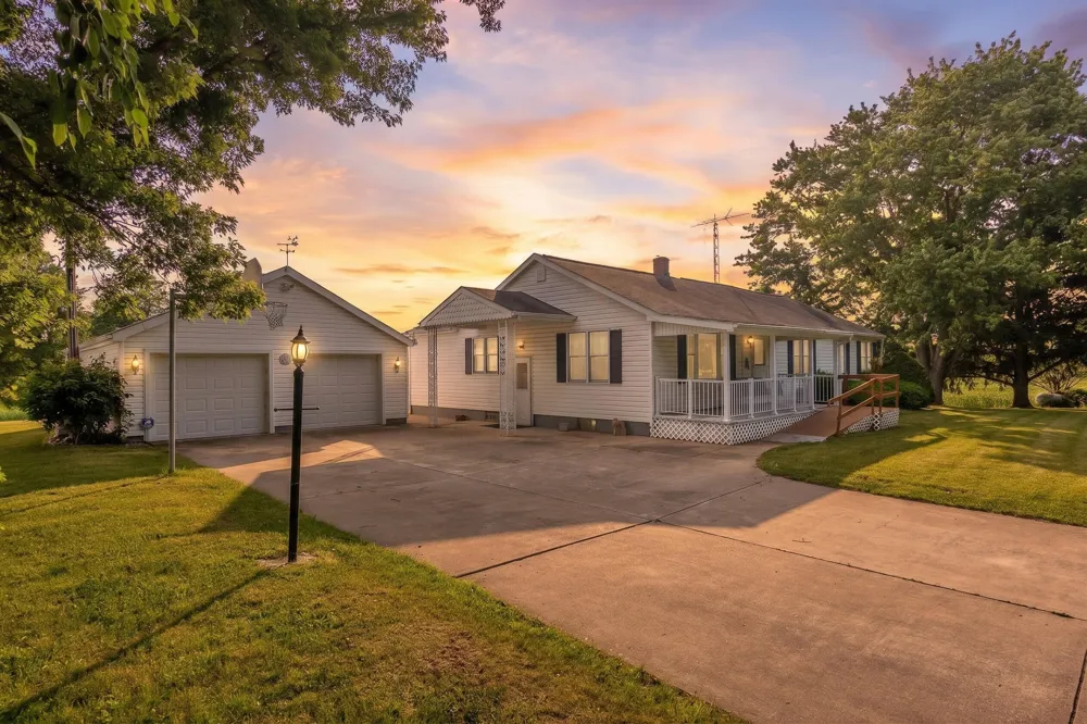 6125 W X Y AVENUE Prairie Ronde Township, MI 49087