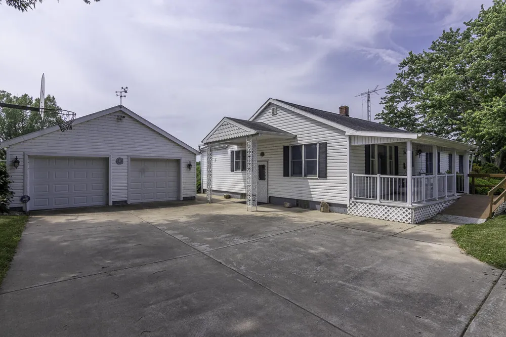 6125 W X Y AVENUE Prairie Ronde Township, MI 49087
