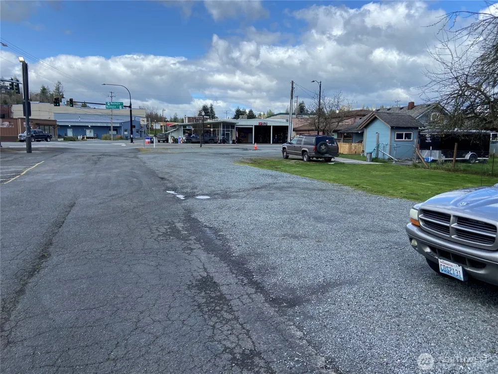 103 Washington Eatonville, WA 98328