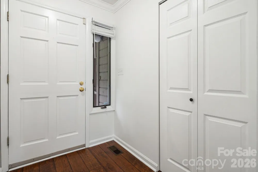 305 Piney Mountain Drive #J2 Asheville, NC 28805
