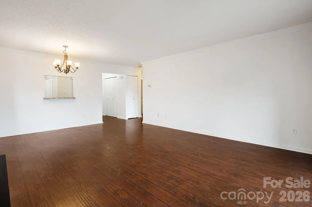305 Piney Mountain Drive #J2 Asheville, NC 28805