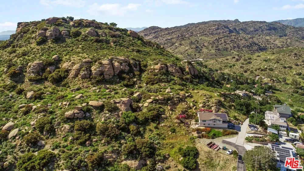 Mesa Drive Simi Valley, CA 93063