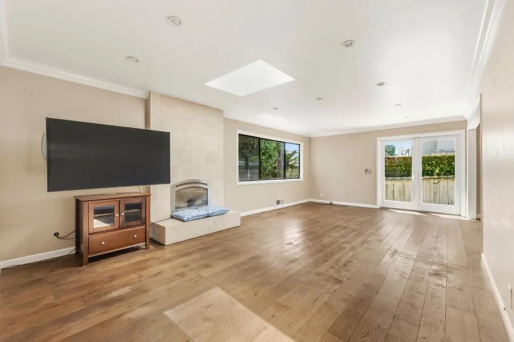 618 Mar Vista Drive Monterey, CA 93940