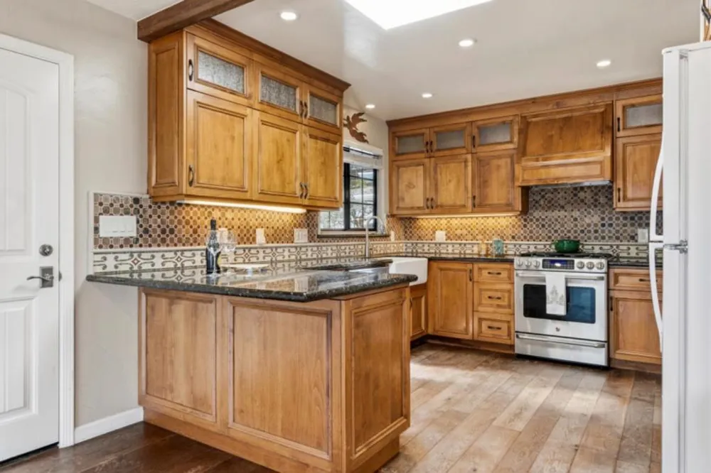 618 Mar Vista Drive Monterey, CA 93940