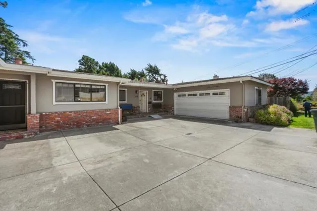 618 Mar Vista Drive Monterey, CA 93940