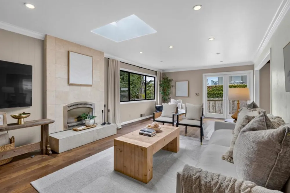 618 Mar Vista Drive Monterey, CA 93940
