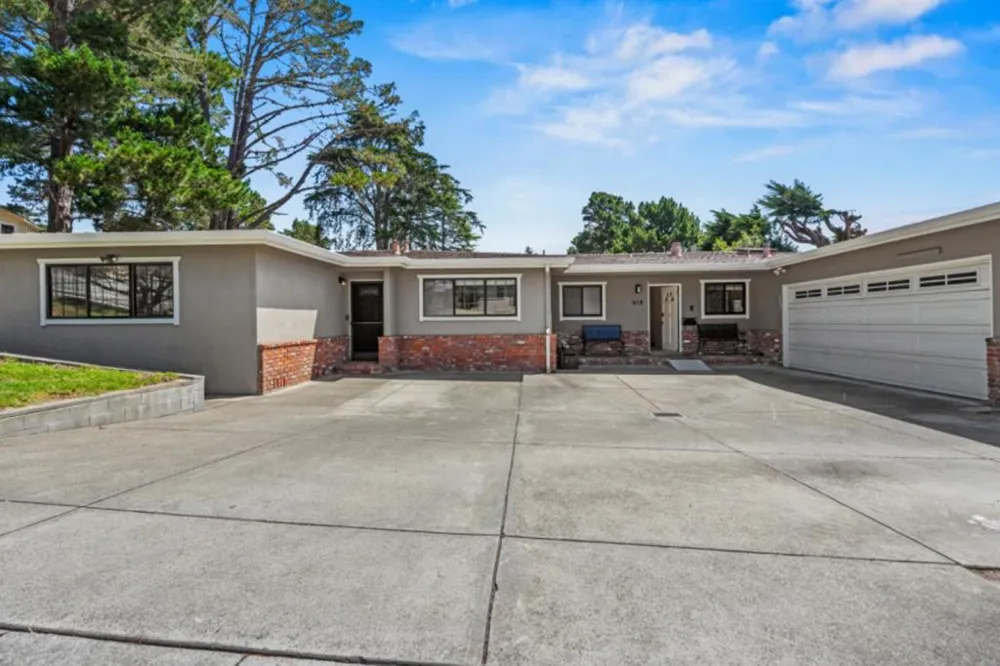 618 Mar Vista Drive Monterey, CA 93940