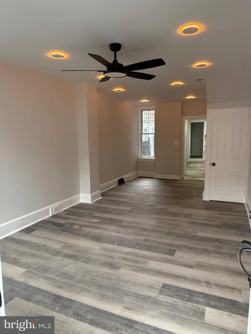 535 MOSS STREET Reading, PA 19604