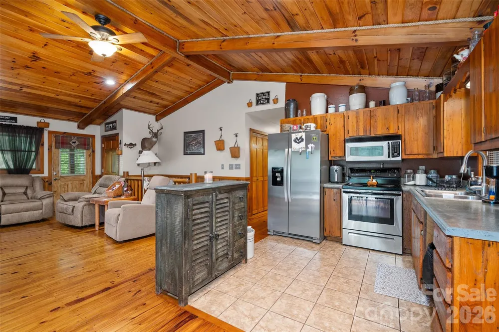 125 Harris Circle Sylva, NC 28779
