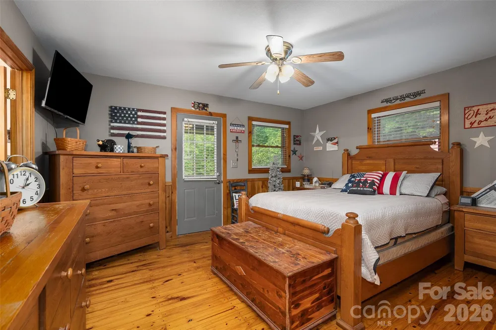 125 Harris Circle Sylva, NC 28779