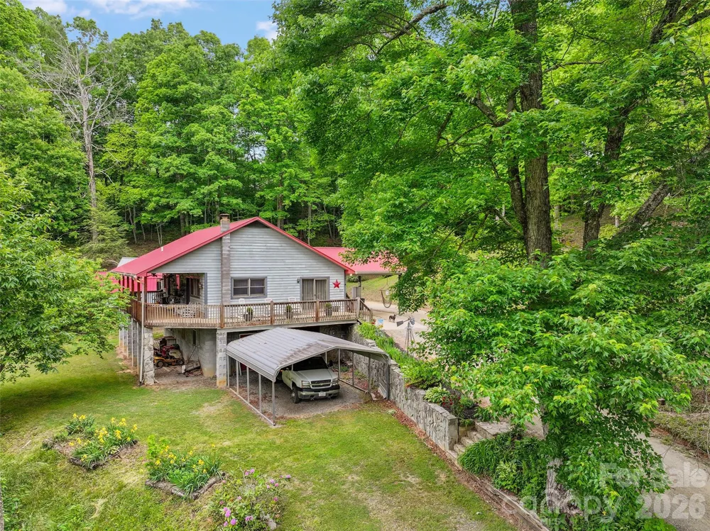 125 Harris Circle Sylva, NC 28779
