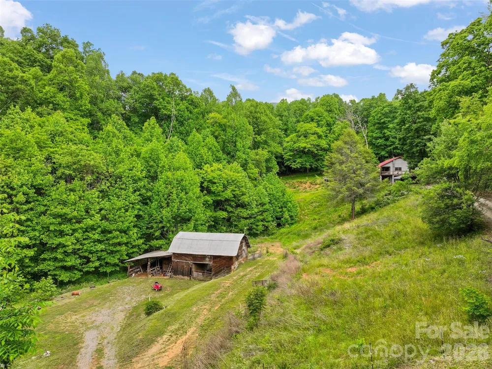 125 Harris Circle Sylva, NC 28779