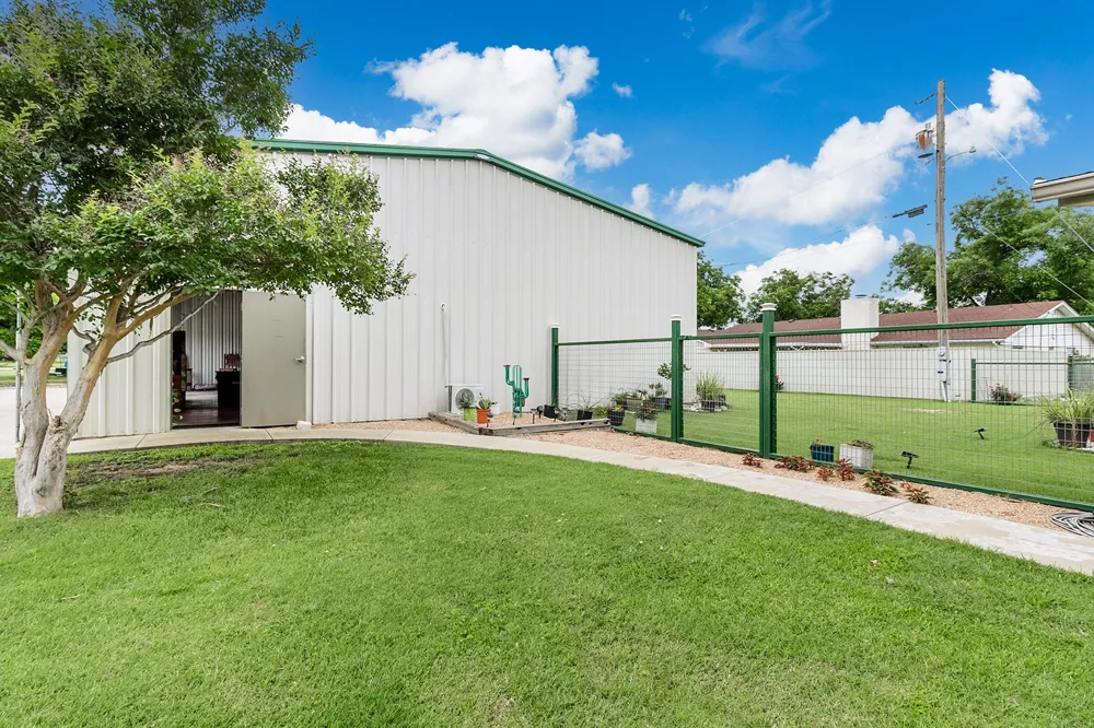 307 E Loop Drive Brady, TX 76825