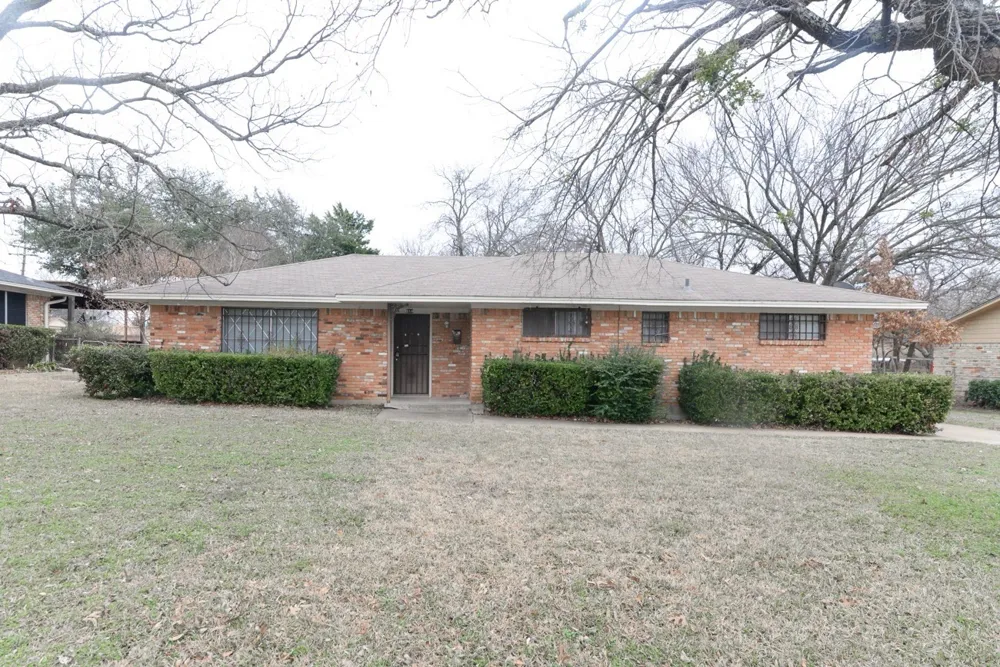614 Young Boulevard DeSoto, TX 75115