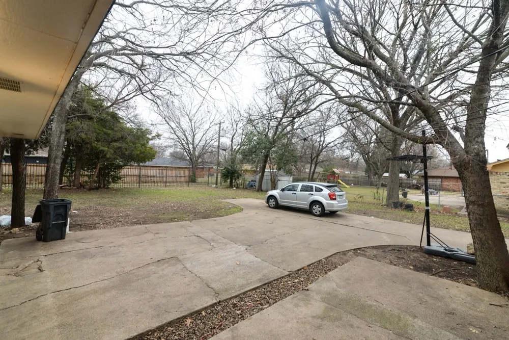 614 Young Boulevard DeSoto, TX 75115