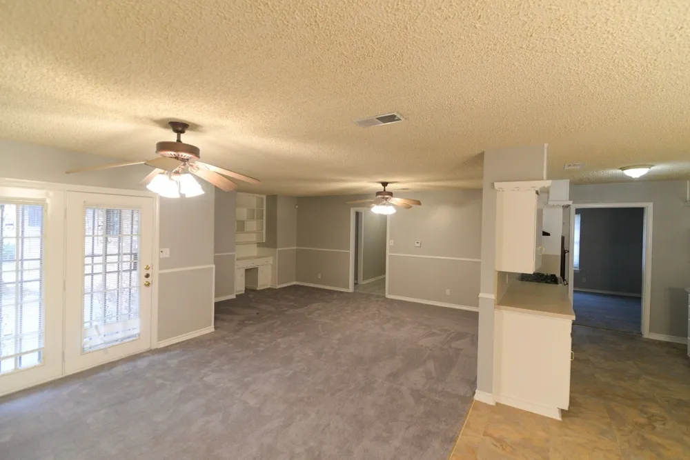 614 Young Boulevard DeSoto, TX 75115