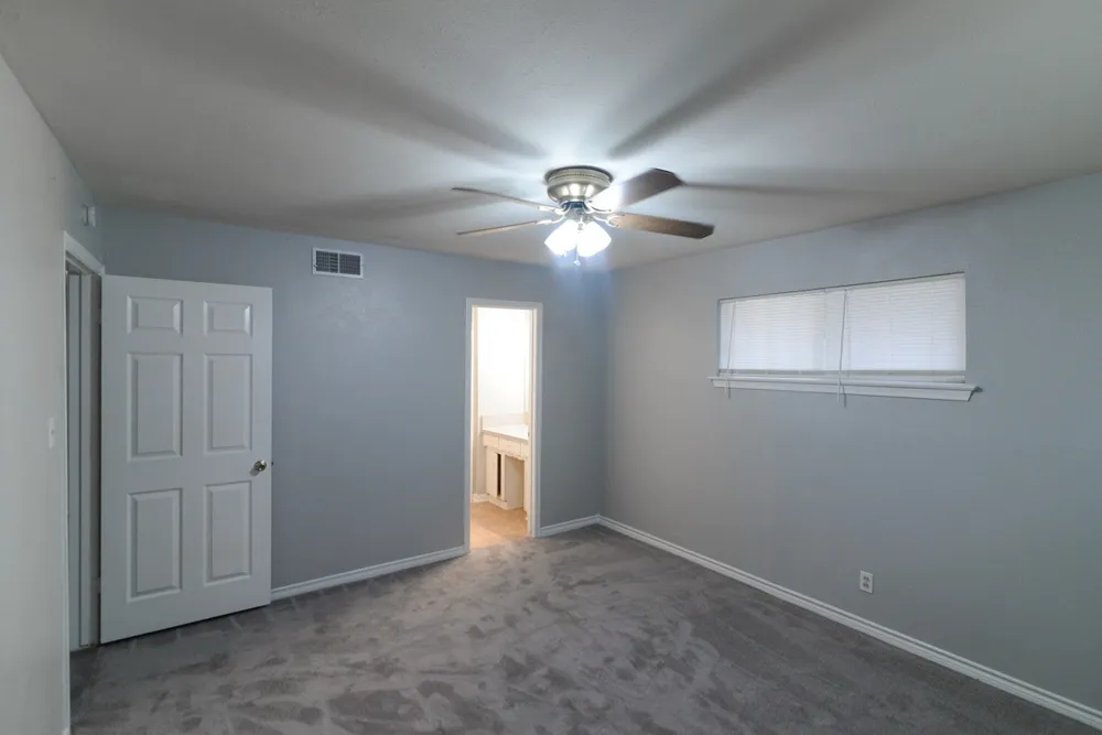 614 Young Boulevard DeSoto, TX 75115