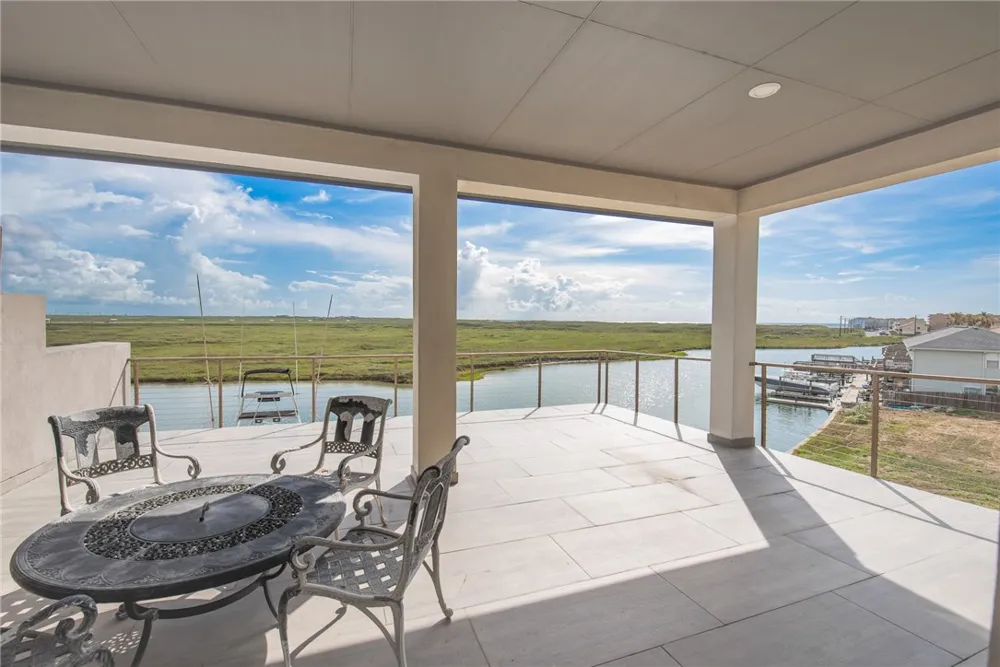 14836 GRANADA DRIVE #104 Corpus Christi, TX 78418