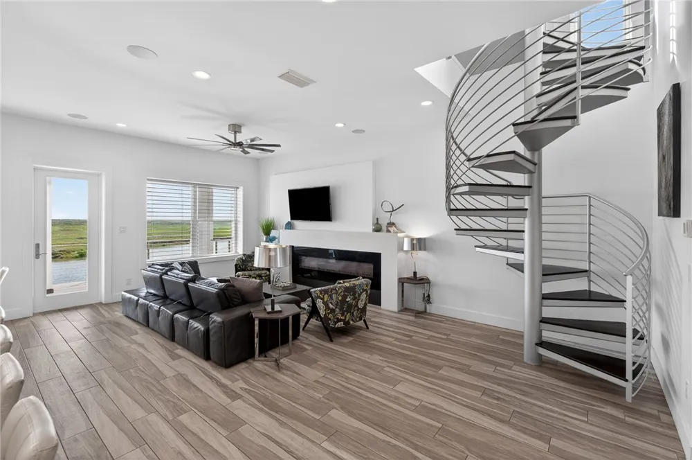 14836 GRANADA DRIVE #104 Corpus Christi, TX 78418