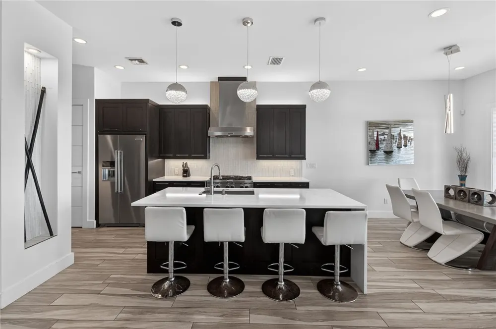 14836 GRANADA DRIVE #104 Corpus Christi, TX 78418