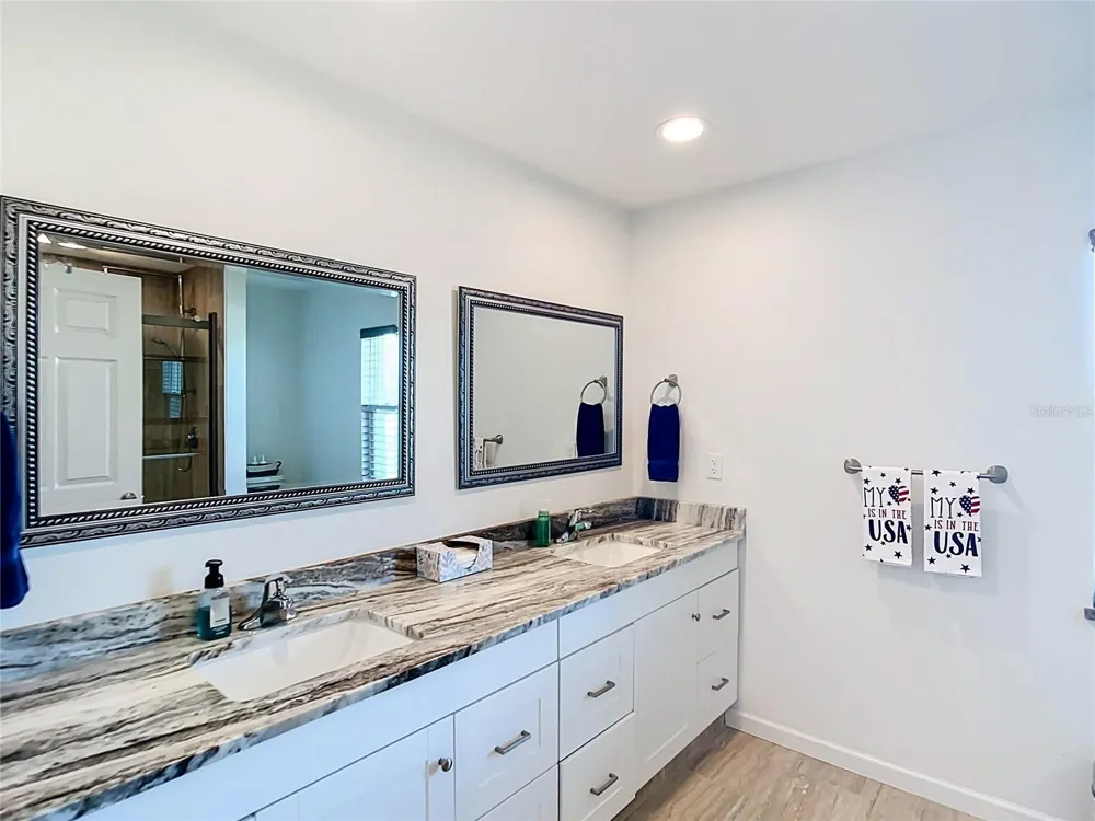 10024 LEBANON DR Port Charlotte, FL 33981