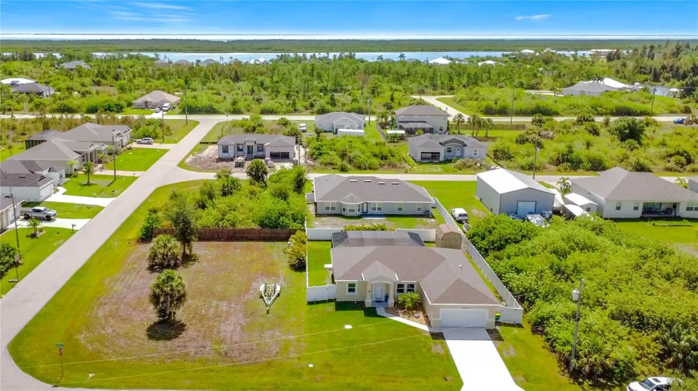 10024 LEBANON DR Port Charlotte, FL 33981