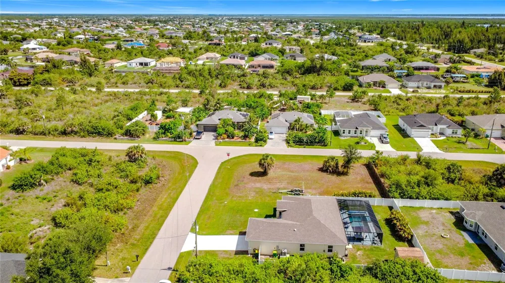 10024 LEBANON DR Port Charlotte, FL 33981