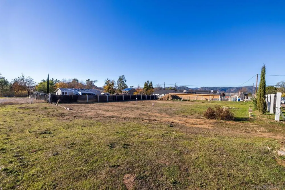 21860 William Tell St Santa Ysabel, CA 92070