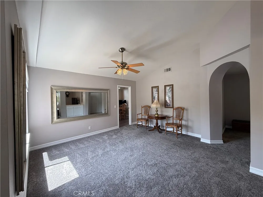 478 Shelburne Lane, Unit B Simi Valley, CA 93065