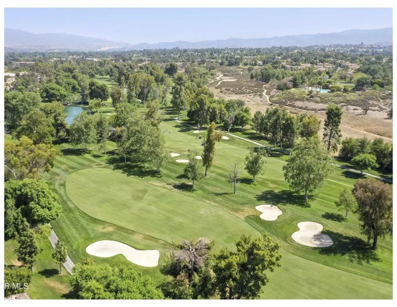 478 Shelburne Lane, Unit B Simi Valley, CA 93065