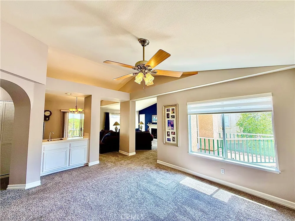 478 Shelburne Lane, Unit B Simi Valley, CA 93065