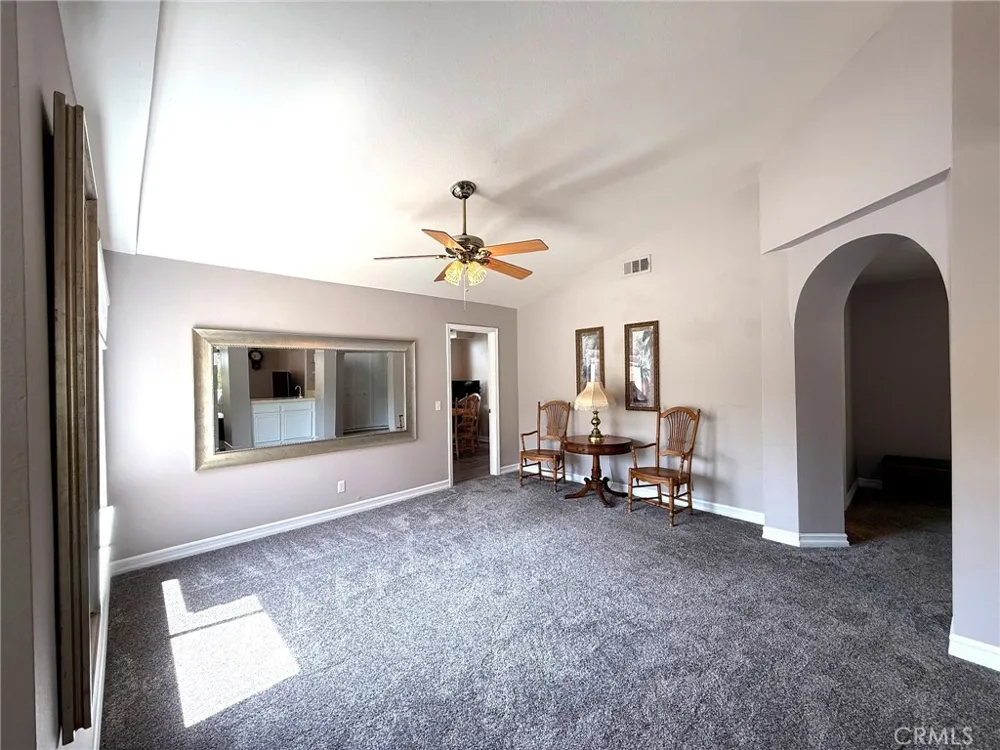478 Shelburne Lane, Unit B Simi Valley, CA 93065