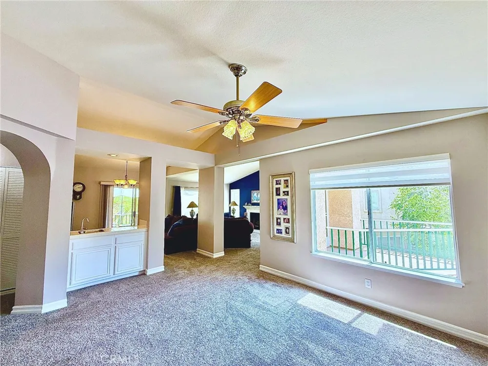 478 Shelburne Lane, Unit B Simi Valley, CA 93065