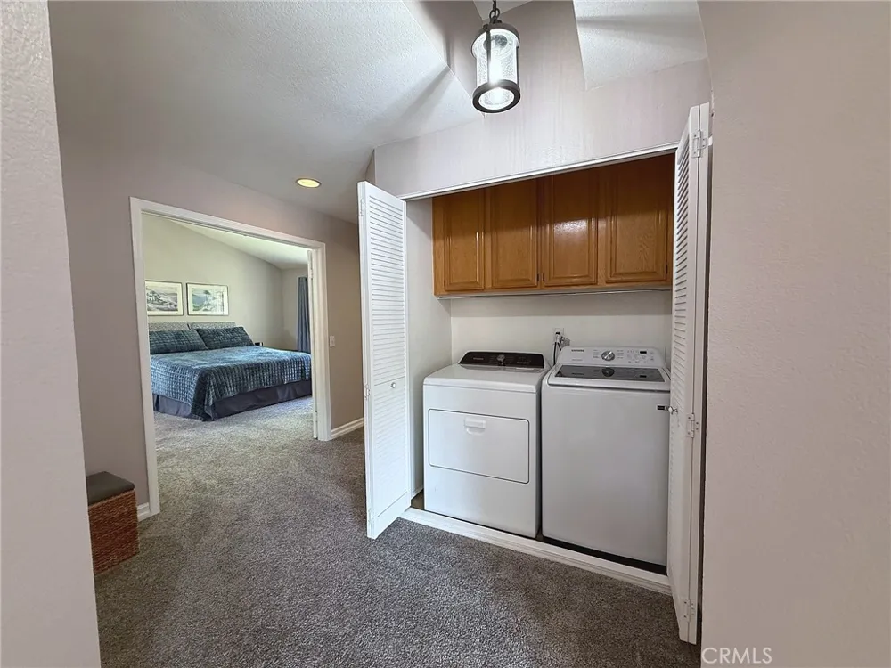 478 Shelburne Lane, Unit B Simi Valley, CA 93065