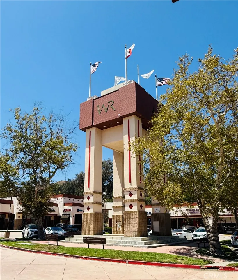 478 Shelburne Lane, Unit B Simi Valley, CA 93065