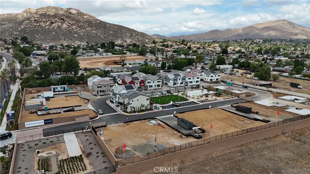 8625 Areca Lane Jurupa Valley, CA 92509