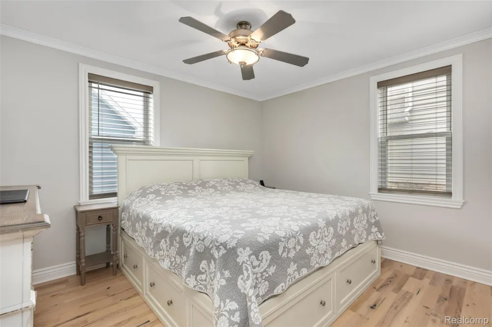 9474 Thames Boulevard White Lake Charter Township, MI 48386