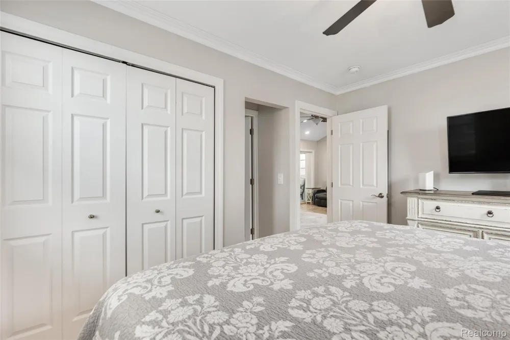 9474 Thames Boulevard White Lake Charter Township, MI 48386