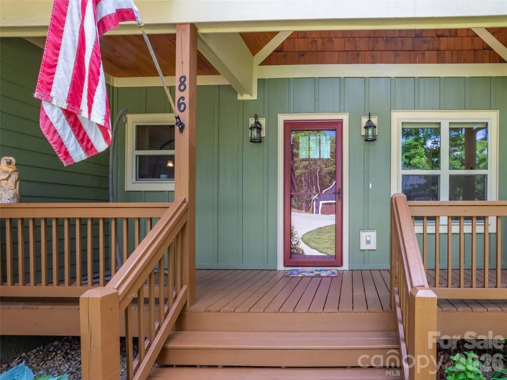 86 Crossings Circle Fairview, NC 28730