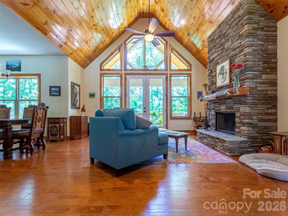 86 Crossings Circle Fairview, NC 28730