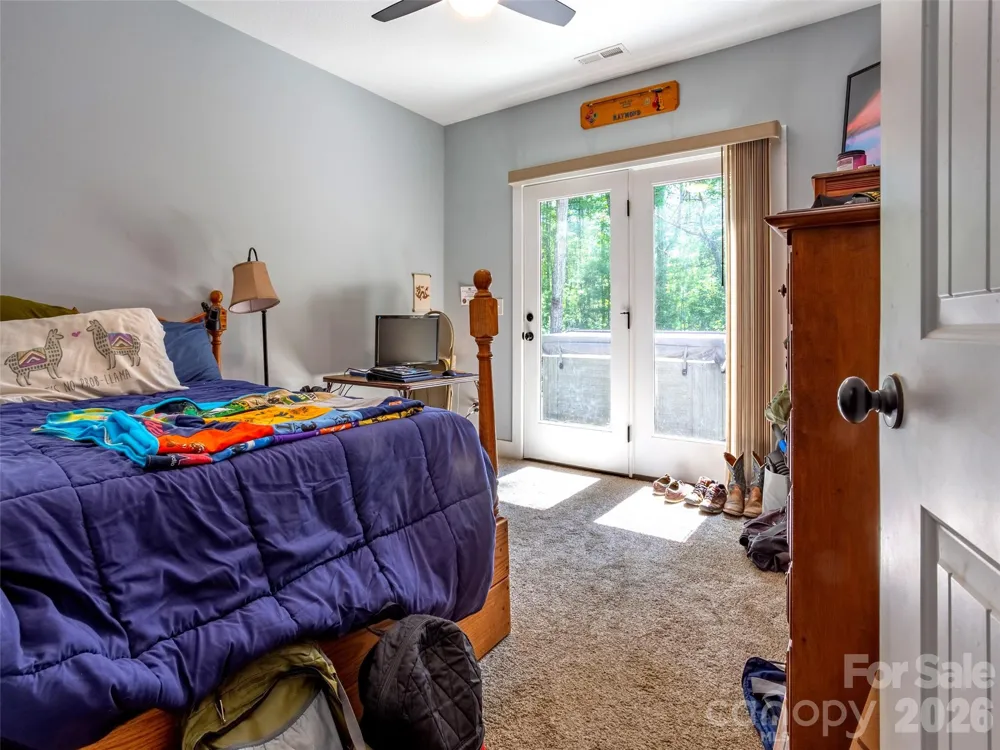 86 Crossings Circle Fairview, NC 28730