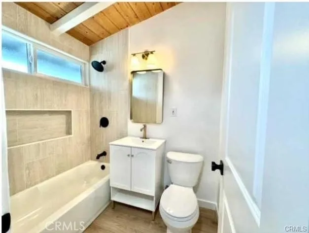 2324 W Palm Avenue Orange, CA 92868