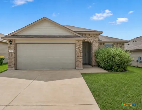 1049 Velvet Court