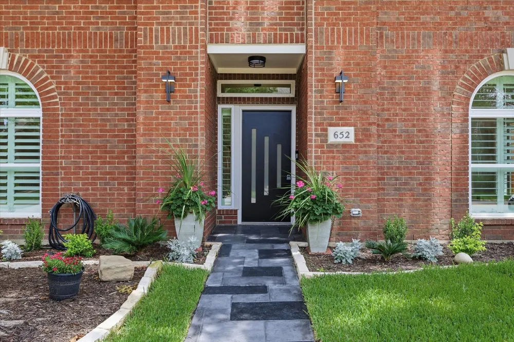 652 Allen Road Coppell, TX 75019