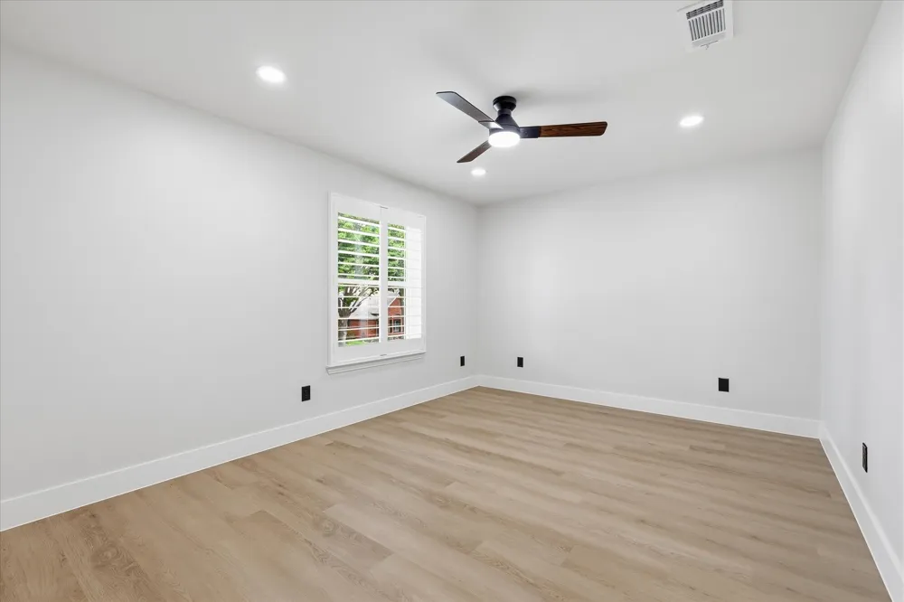 652 Allen Road Coppell, TX 75019