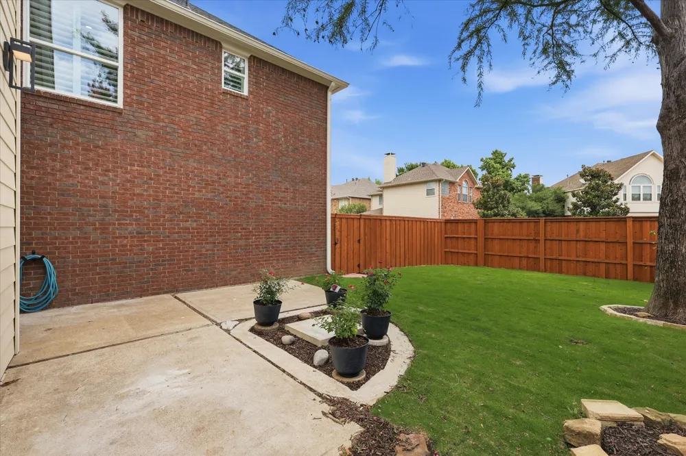 652 Allen Road Coppell, TX 75019