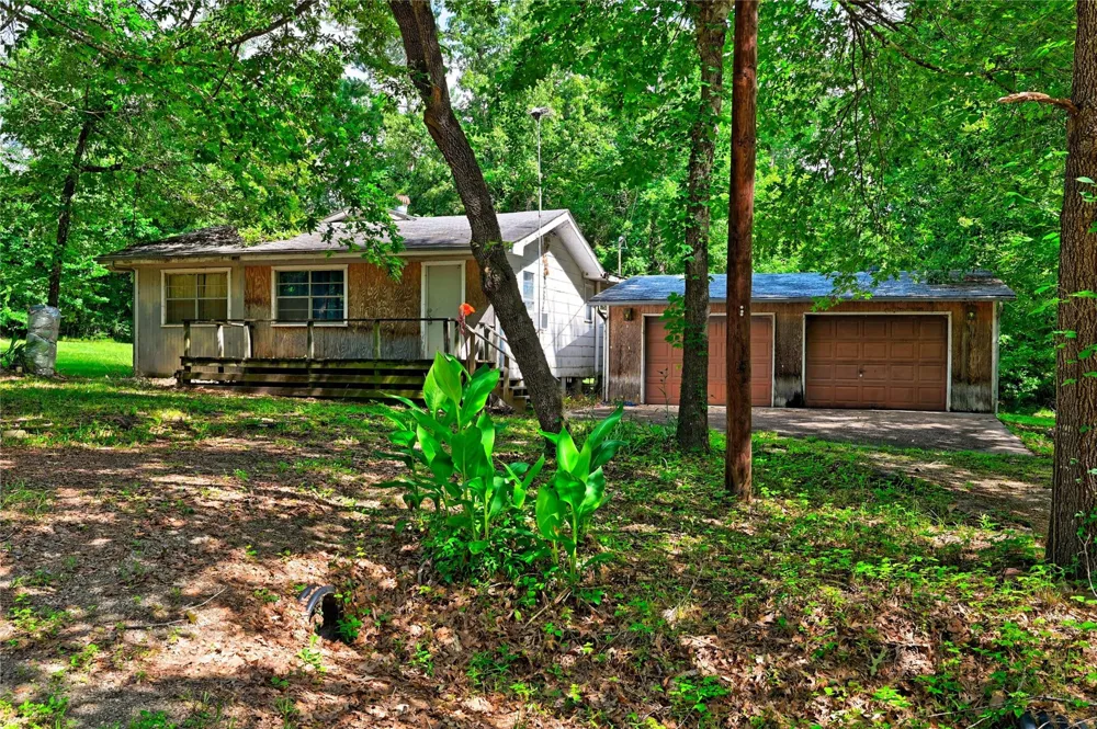 81 E Bishop Road Point Blank, TX 77364