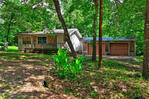 81 E Bishop Road