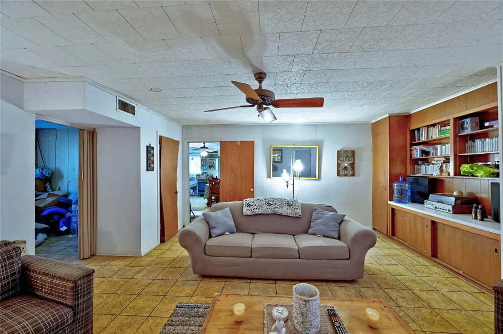 81 E Bishop Road Point Blank, TX 77364