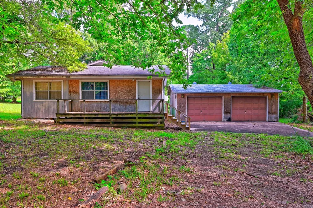 81 E Bishop Road Point Blank, TX 77364